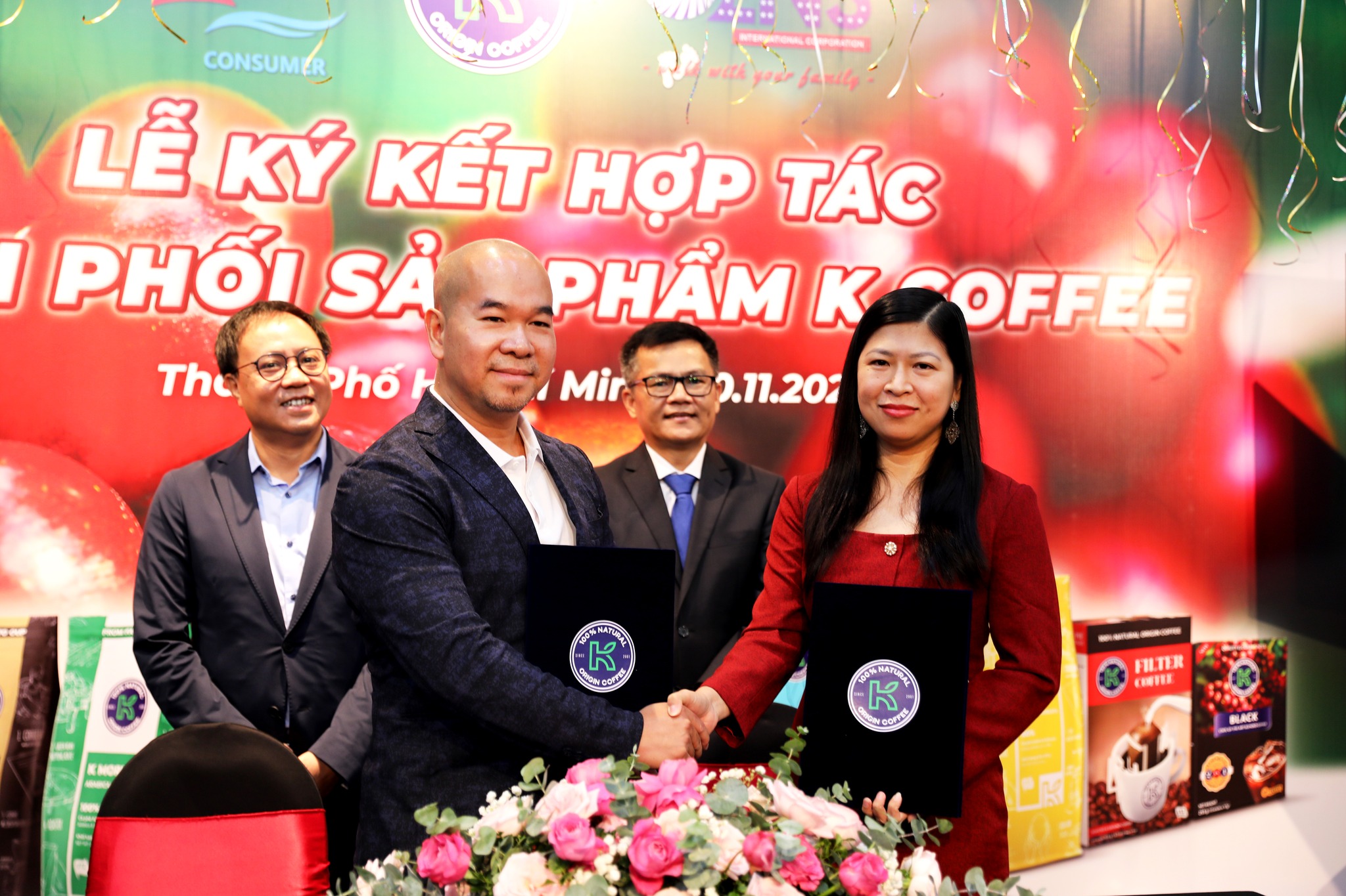 PHÚC SINH CONSUMER KÝ KẾT HỢP TÁC PHÂN PHỐI K COFFEE TẠI 4 THỊ TRƯỜNG LỚN